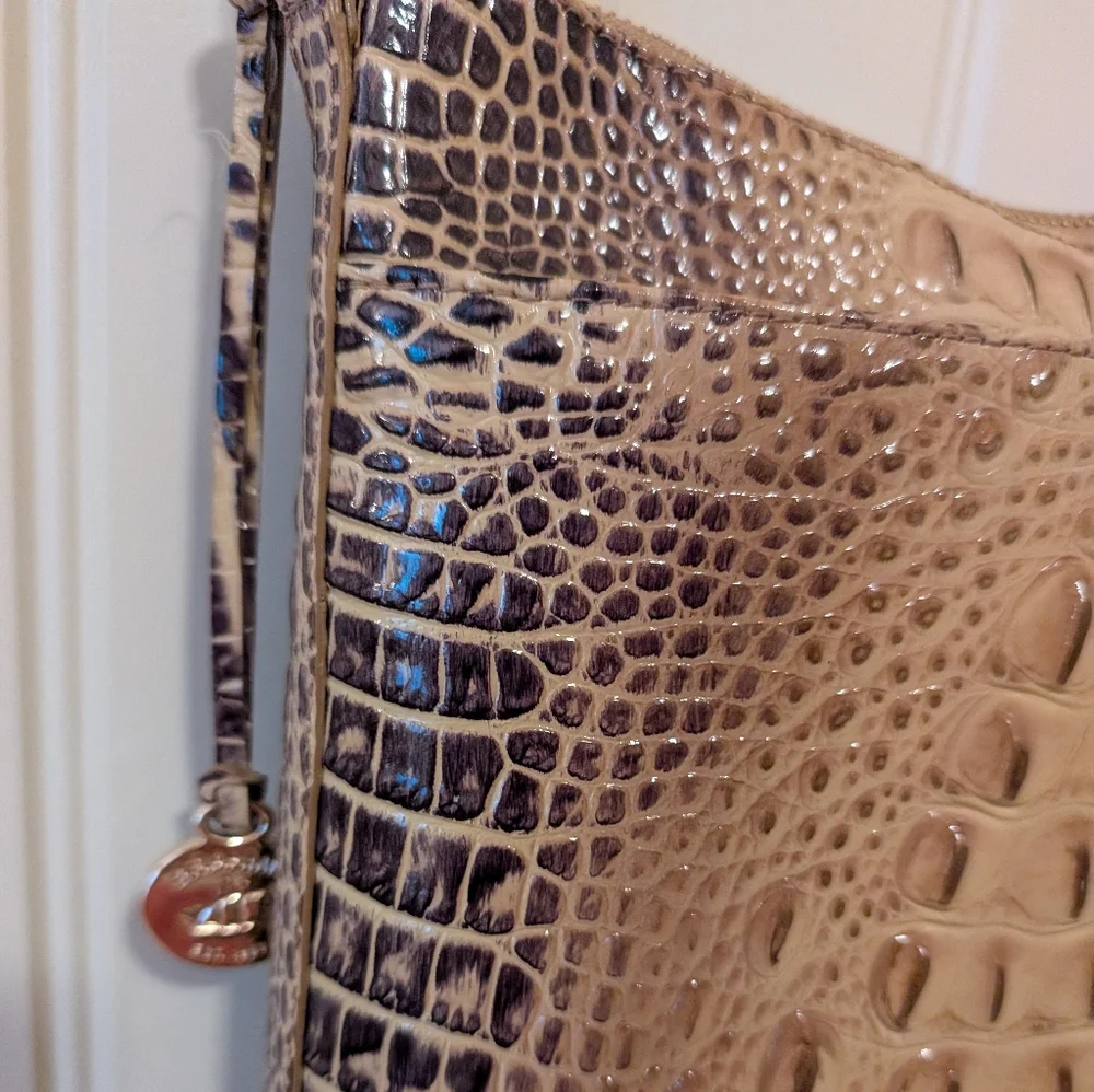 Brahmin Crossbody - Picture 2 of 11